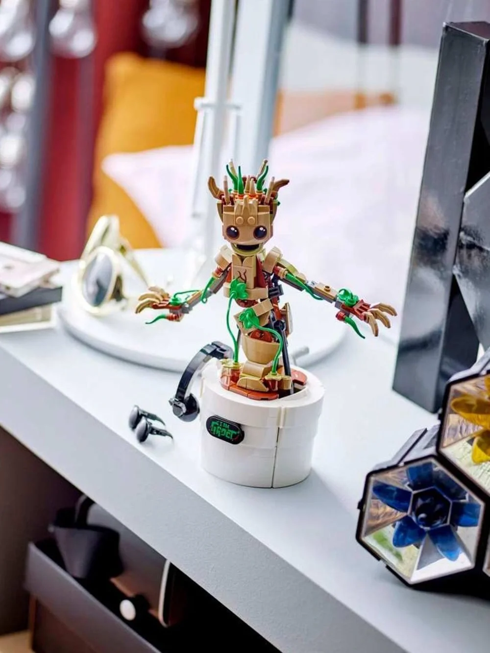 LEGO Marvel Dancing Groot Guardians of the Galaxy Interactive Set 76297